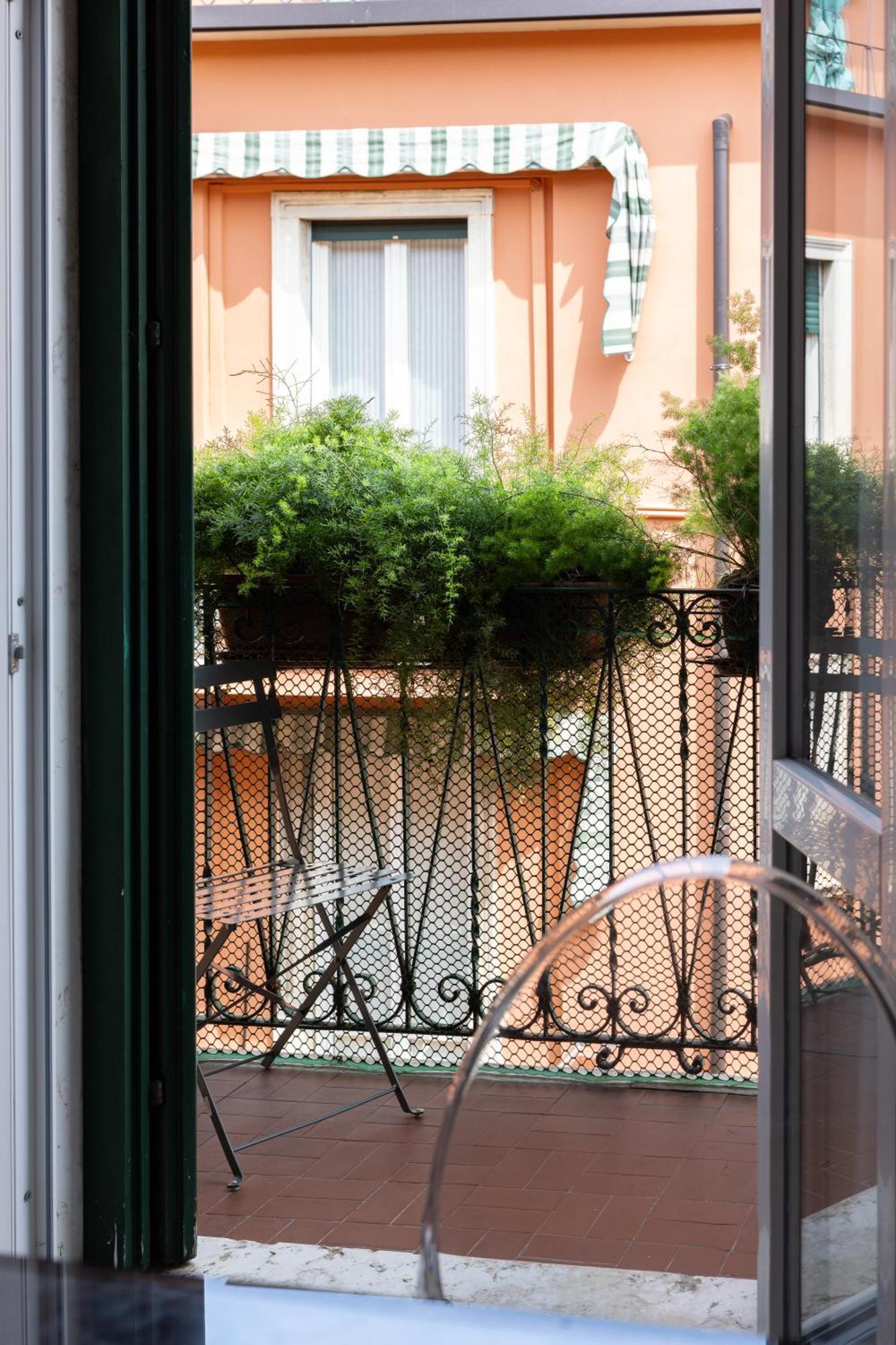 Boutique Apartment Ca Monastero Verona Luaran gambar